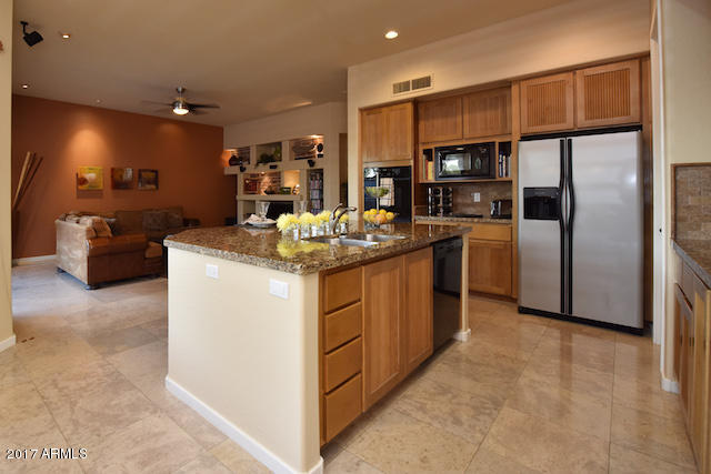 5457 E Herrera Dr, Phoenix, AZ 85054 photo 10