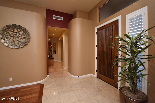 5457 E Herrera Dr, Phoenix, AZ 85054 photo 6