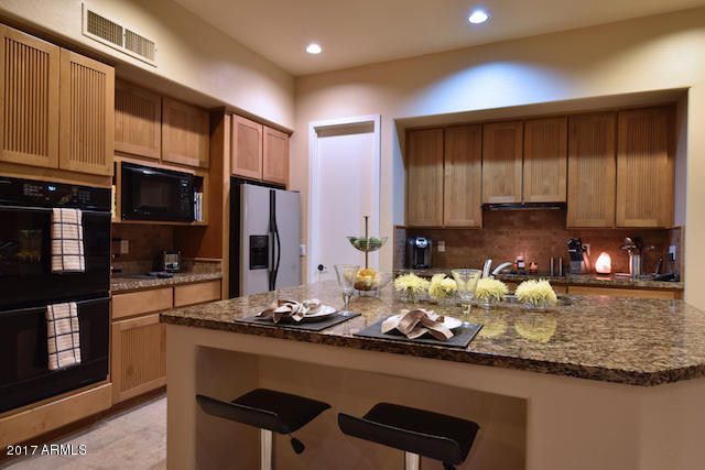 5457 E Herrera Dr, Phoenix, AZ 85054 photo 12