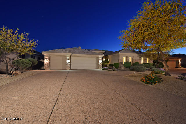 5457 E Herrera Dr, Phoenix, AZ 85054 photo 5