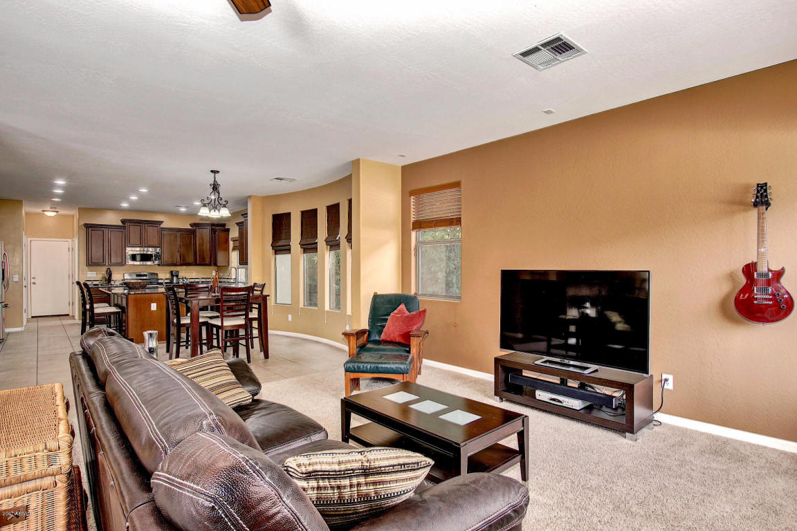 4304 E Knudsen Dr, Phoenix, AZ 85050 photo 13