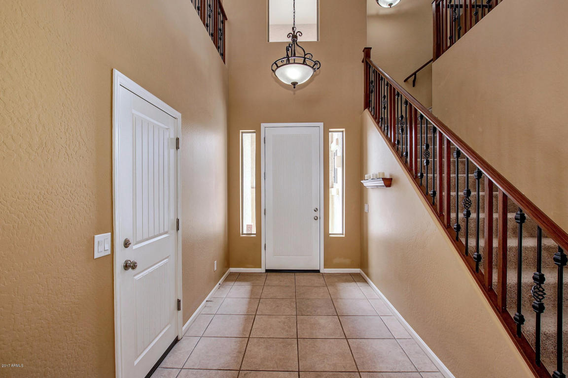 4304 E Knudsen Dr, Phoenix, AZ 85050 photo 4