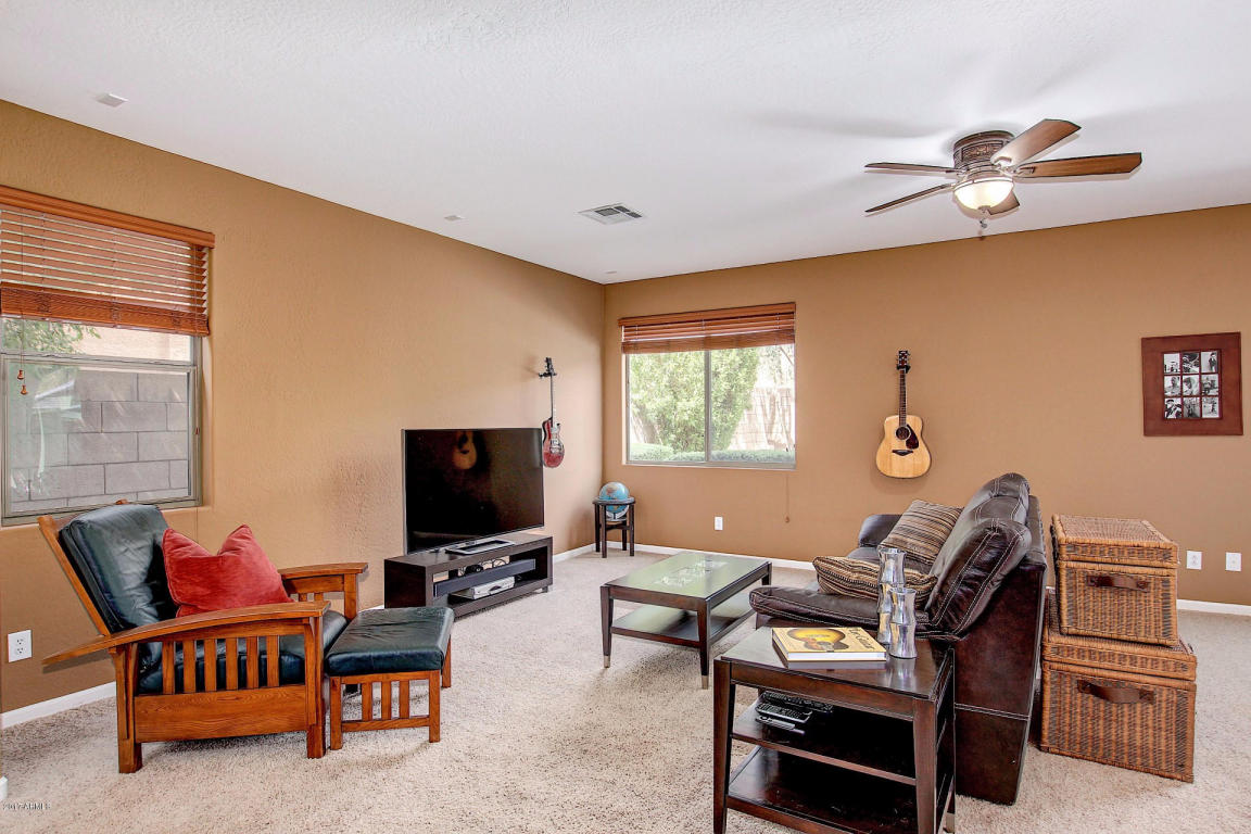 4304 E Knudsen Dr, Phoenix, AZ 85050 photo 11