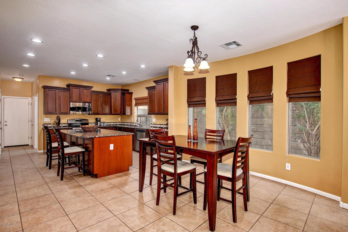 4304 E Knudsen Dr, Phoenix, AZ 85050 photo 15