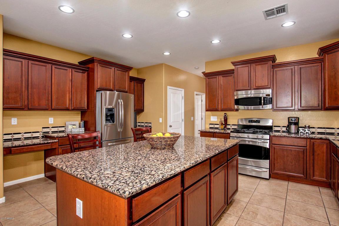 4304 E Knudsen Dr, Phoenix, AZ 85050 photo 18
