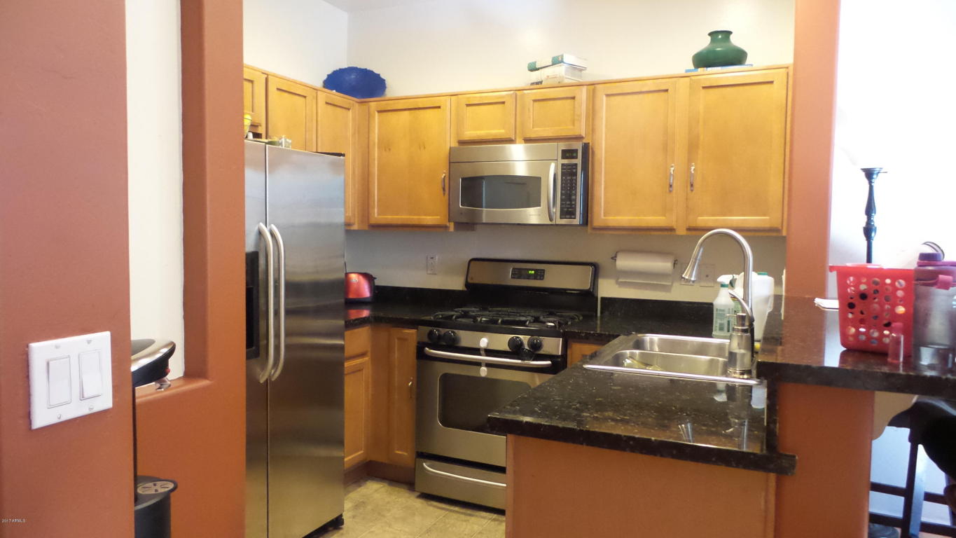 2919 N 28th Pl, Phoenix, AZ 85016 photo 8