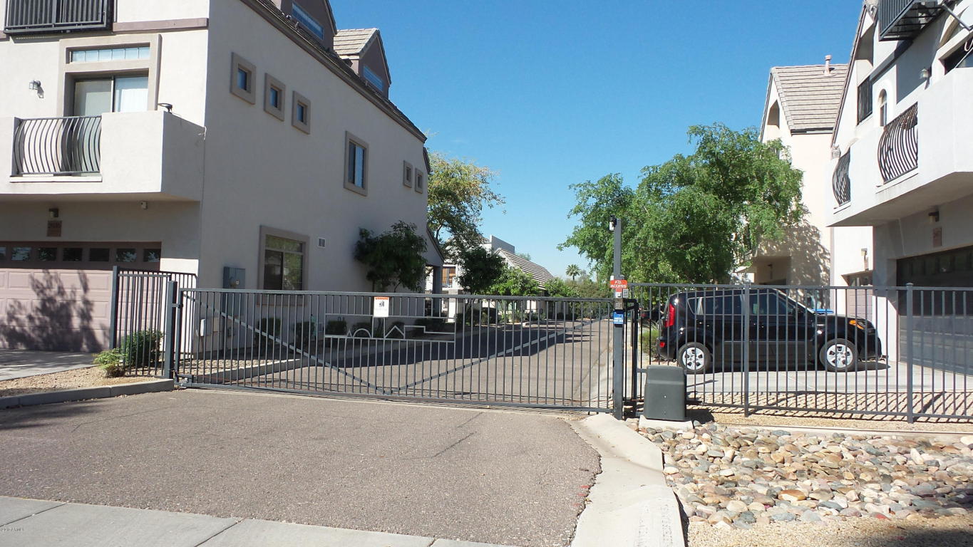 2919 N 28th Pl, Phoenix, AZ 85016 photo 13