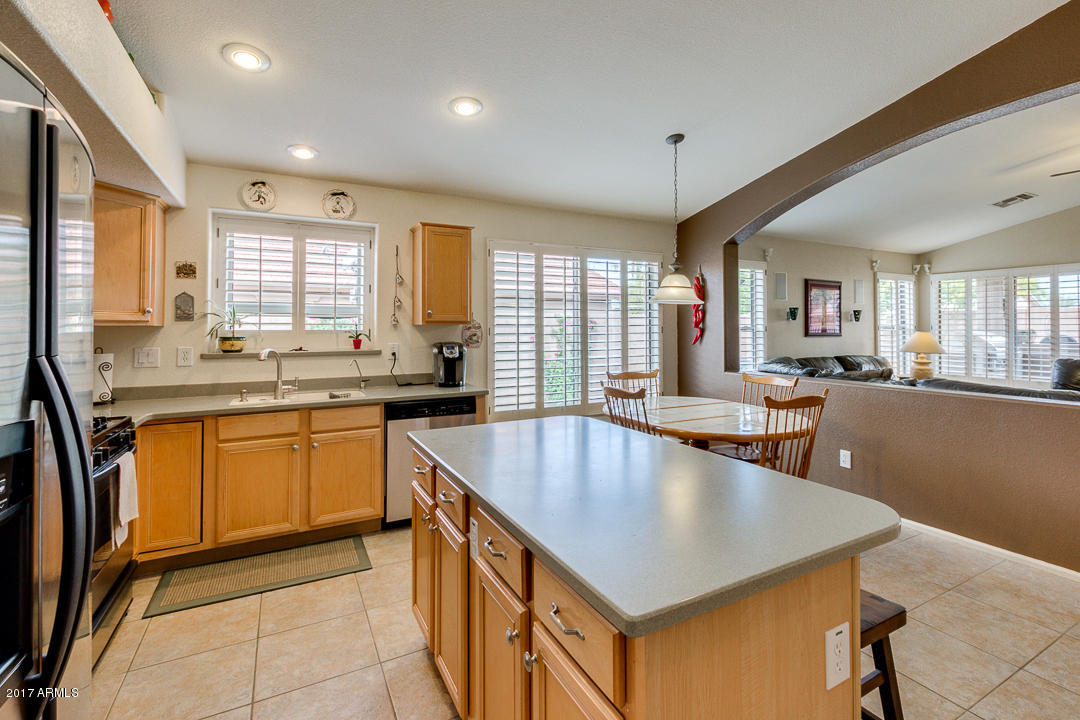3918 E Simpson Rd, Gilbert, AZ 85297 photo 5