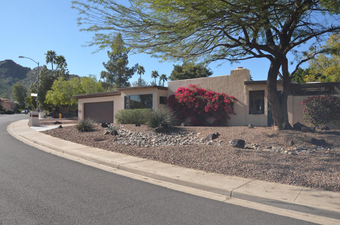 2410 E Cheryl Dr, Phoenix, AZ 85028 photo 1