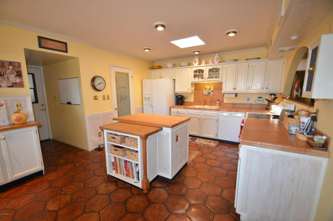2410 E Cheryl Dr, Phoenix, AZ 85028 photo 15