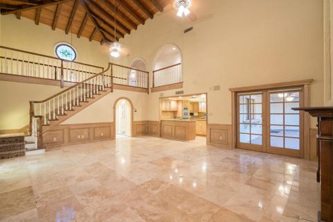 116 W Orangewood Ave, Phoenix, AZ 85021 photo 12