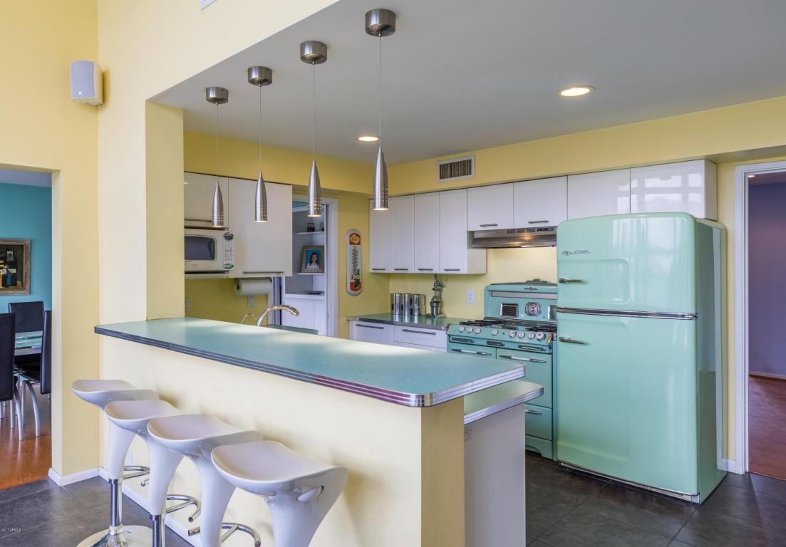 4720 E Clarendon Ave, Phoenix, AZ 85018 photo 3