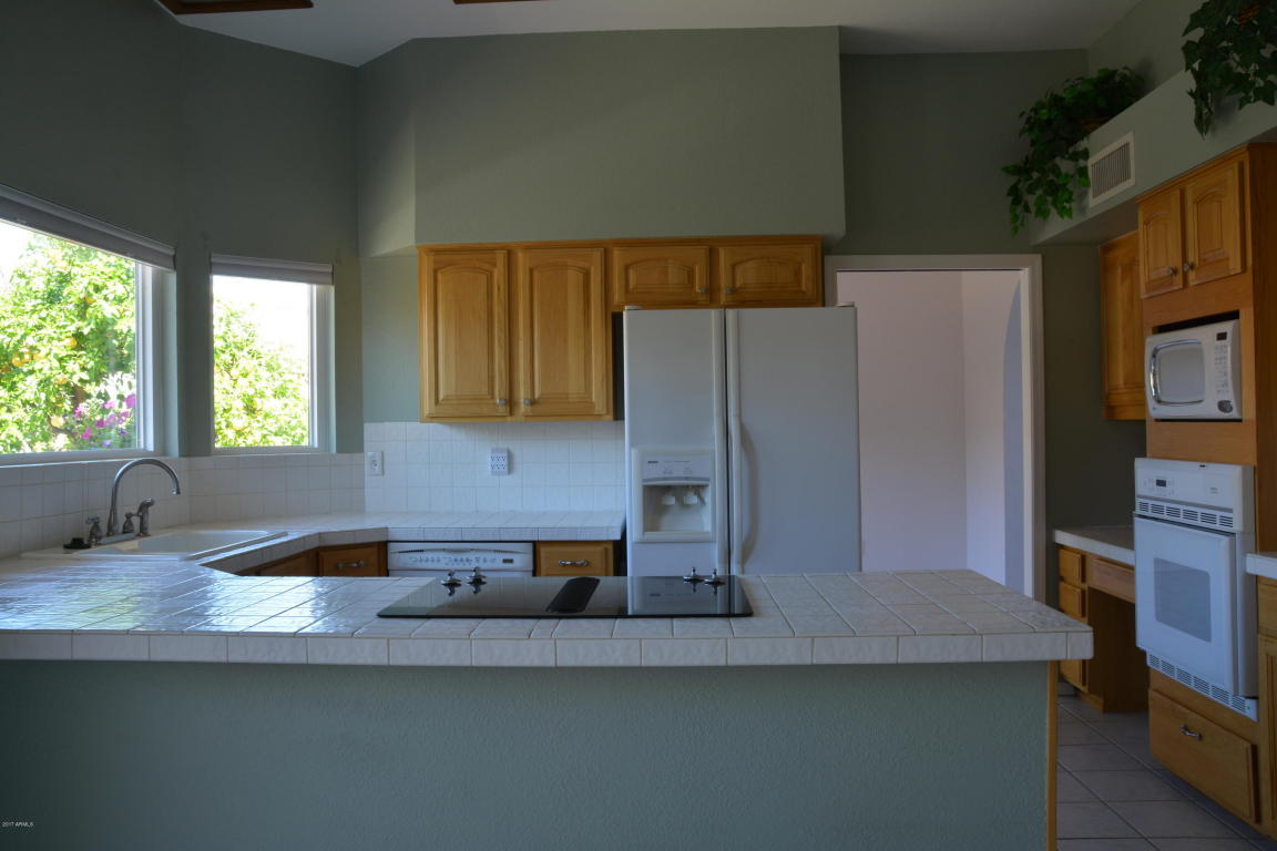 3834 E Tonto St, Phoenix, AZ 85044 photo 11