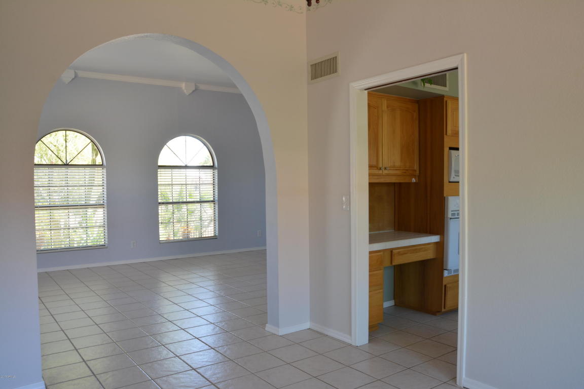 3834 E Tonto St, Phoenix, AZ 85044 photo 8