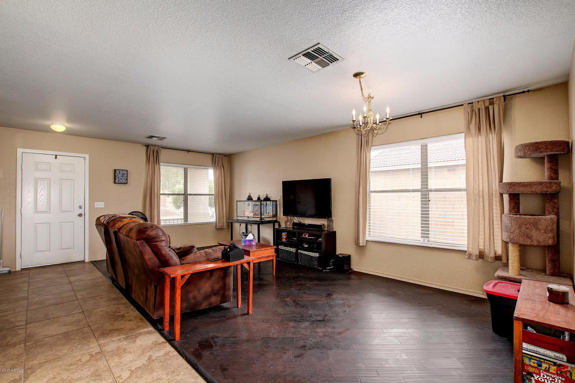 1006 E Beth Dr, Phoenix, AZ 85042 photo 5