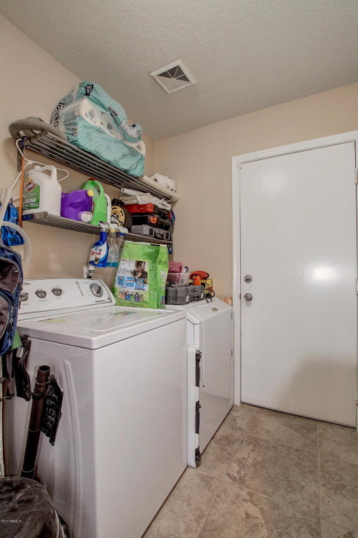 1006 E Beth Dr, Phoenix, AZ 85042 photo 4
