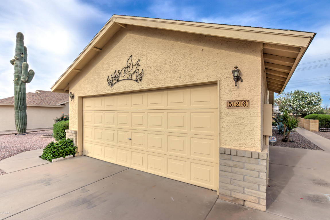 526 S 76th Pl, Mesa, AZ 85208 photo 4