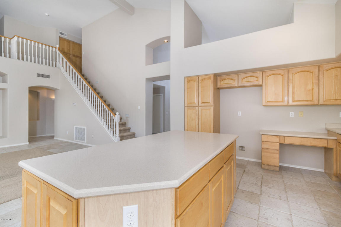 521 E Brookwood Ct, Phoenix, AZ 85048 photo 7