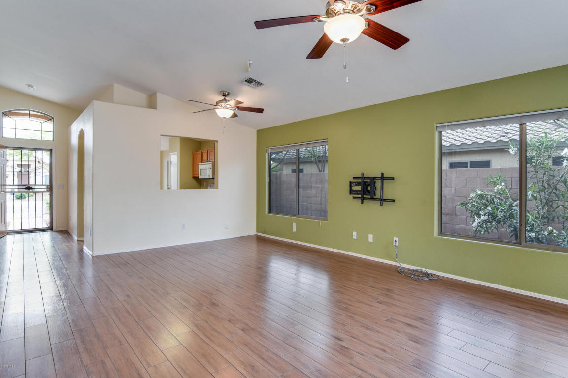 3852 E Longhorn Dr, Gilbert, AZ 85297 photo 3