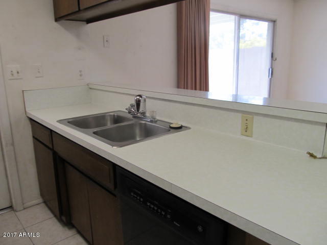 1651 E Campus Dr, Tempe, AZ 85282 photo 8