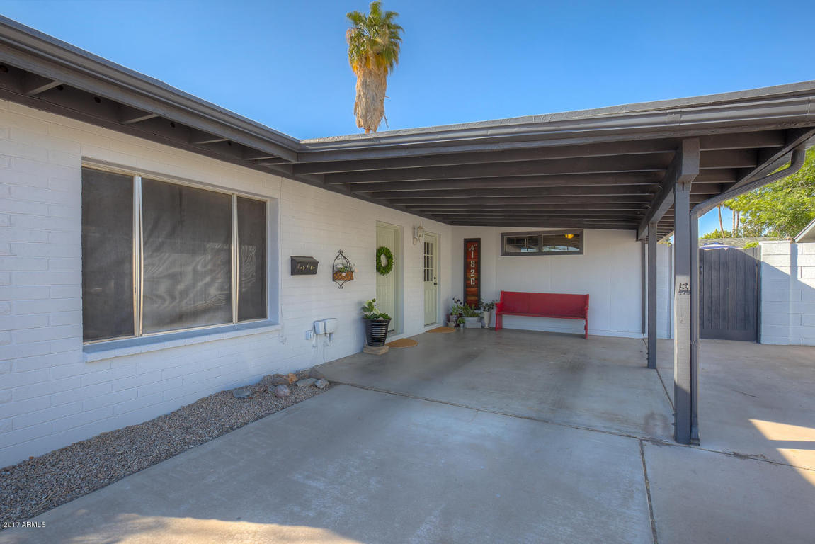 1920 E Cornell Dr, Tempe, AZ 85283 photo 2