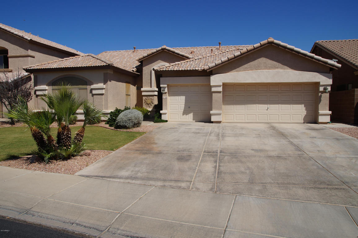550 E Orchid Ln, Gilbert, AZ 85296 photo 1