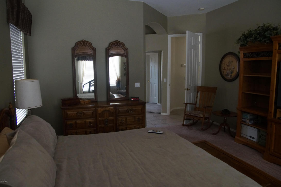 550 E Orchid Ln, Gilbert, AZ 85296 photo 16