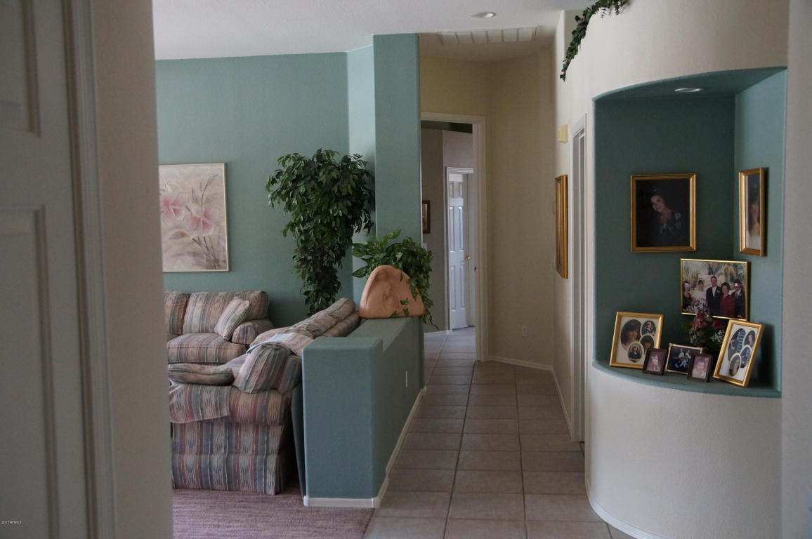 550 E Orchid Ln, Gilbert, AZ 85296 photo 14