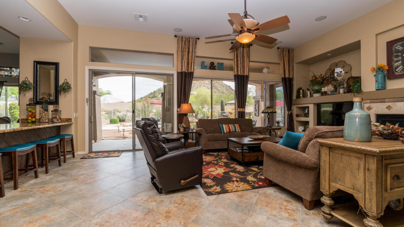 8928 E Nora Cir, Mesa, AZ 85207 photo 16