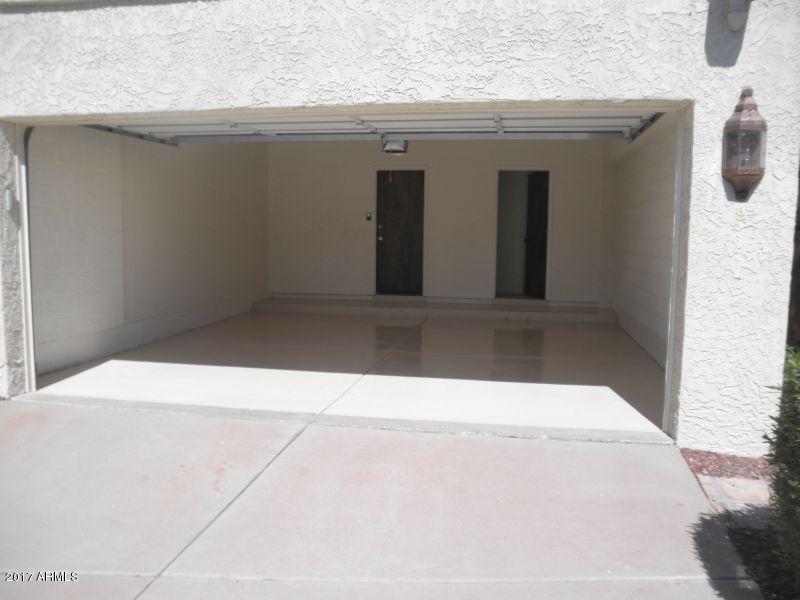4614 E Valley View Dr, Phoenix, AZ 85044 photo 2