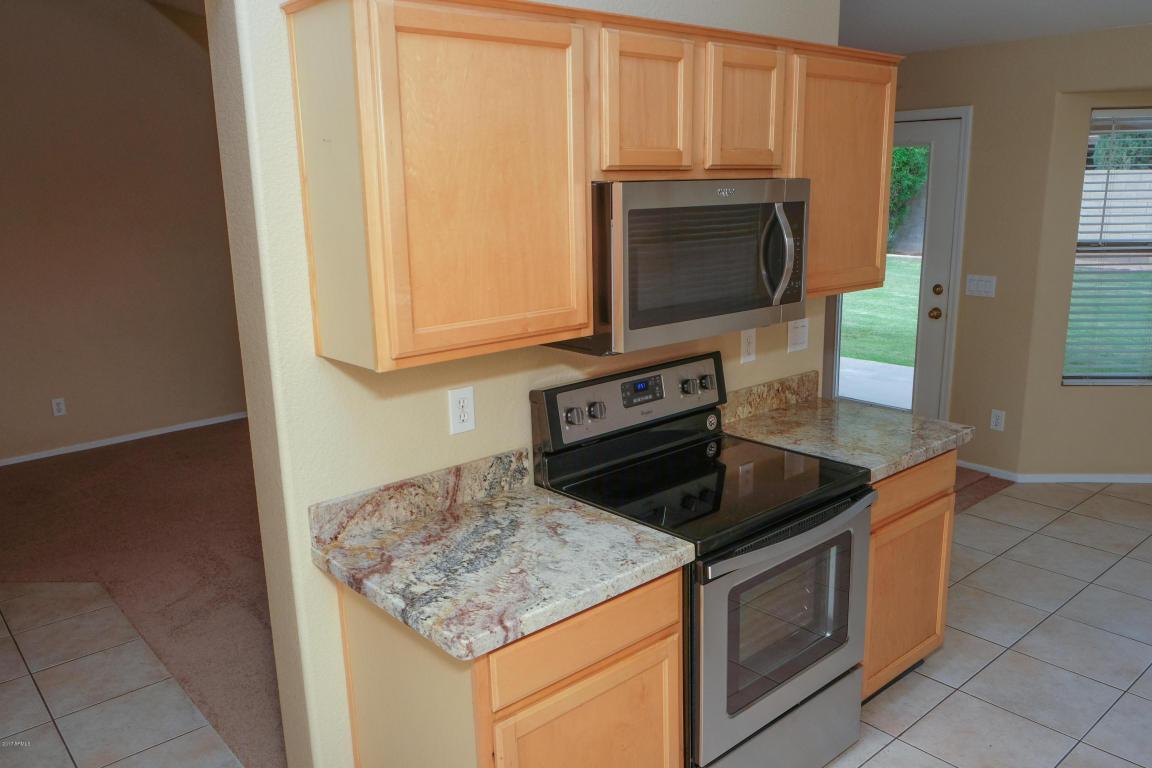 2032 E Willow Wick Rd, Gilbert, AZ 85296 photo 10