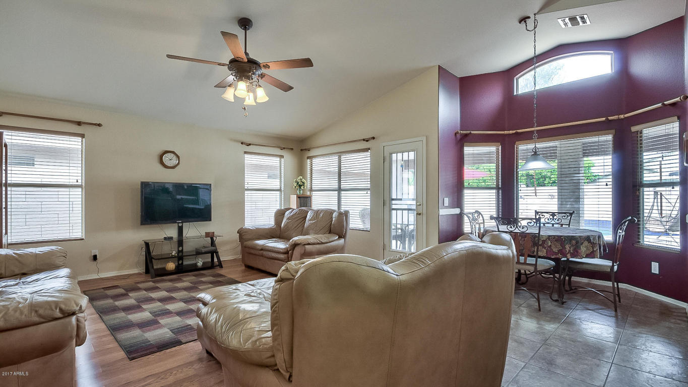 1128 E Betsy Ln, Gilbert, AZ 85296 photo 23