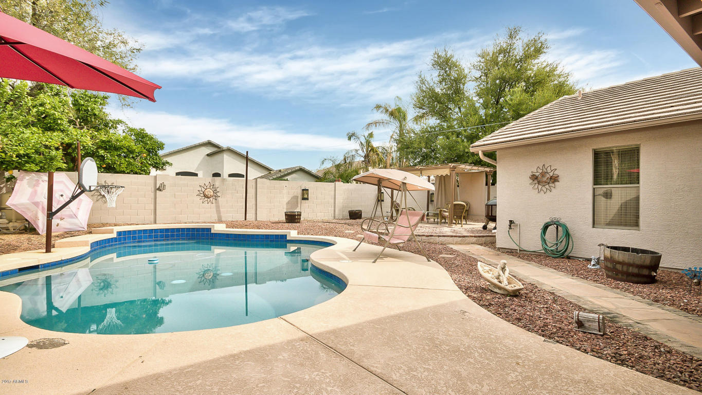 1128 E Betsy Ln, Gilbert, AZ 85296 photo 40