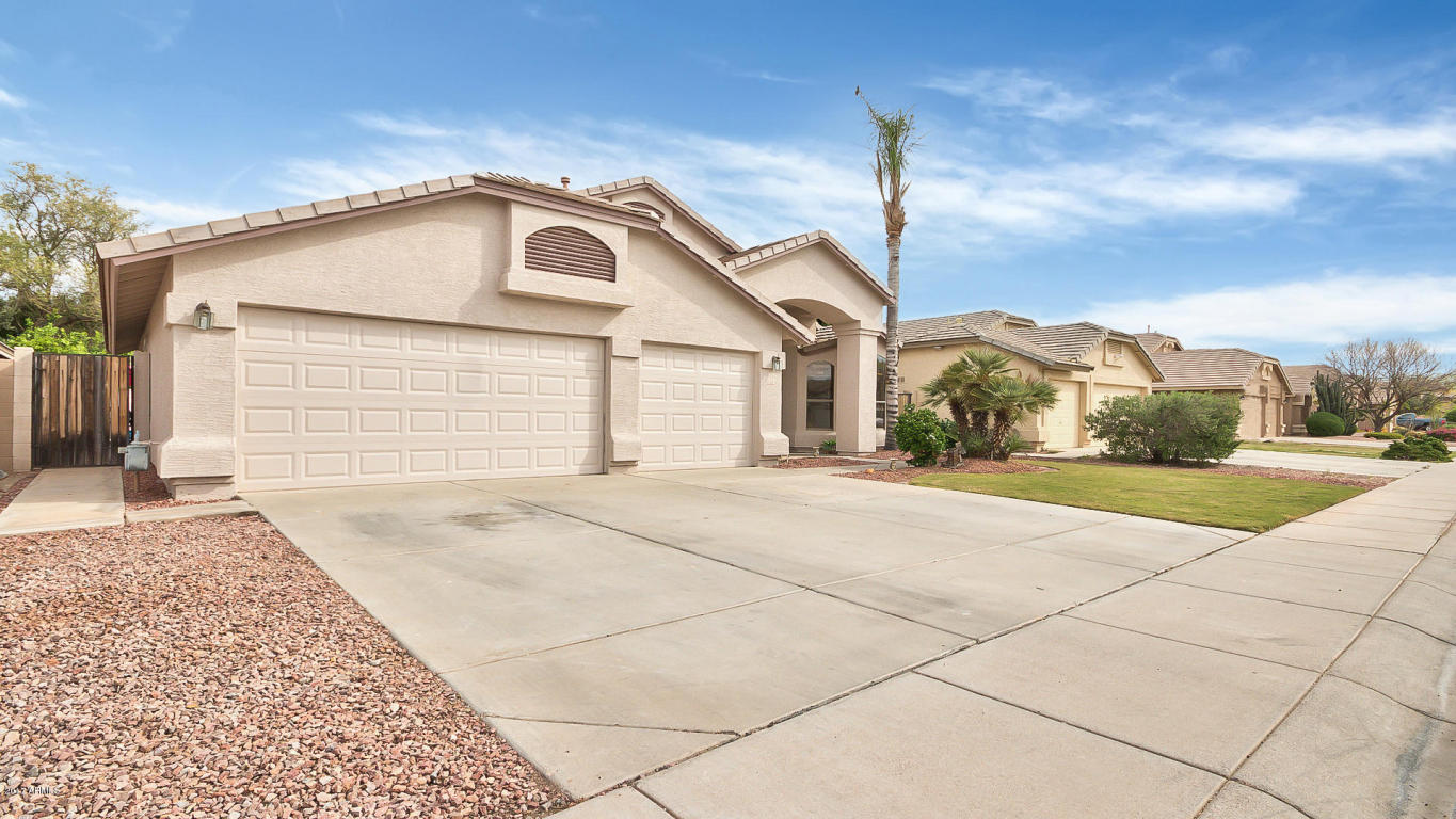 1128 E Betsy Ln, Gilbert, AZ 85296 photo 3
