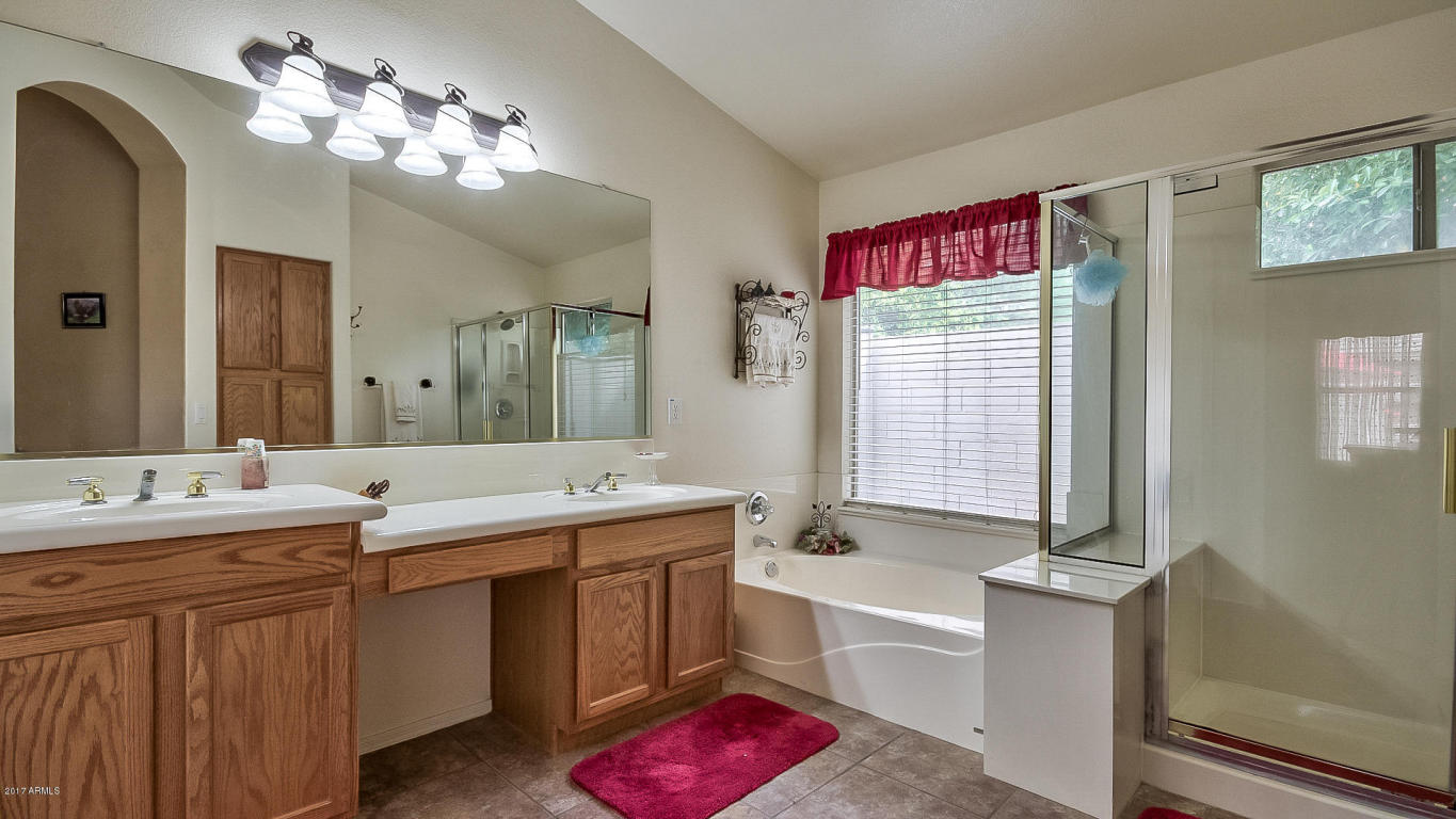 1128 E Betsy Ln, Gilbert, AZ 85296 photo 33