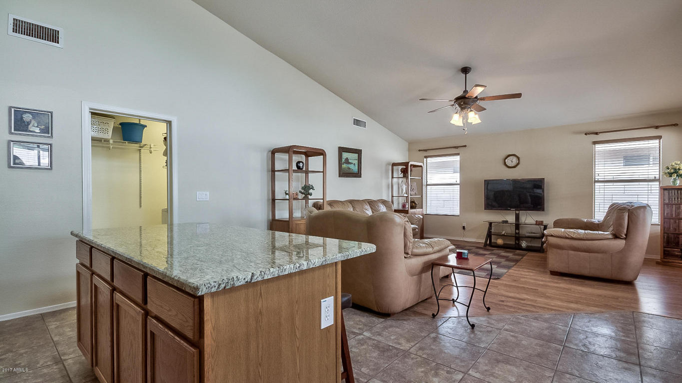 1128 E Betsy Ln, Gilbert, AZ 85296 photo 17