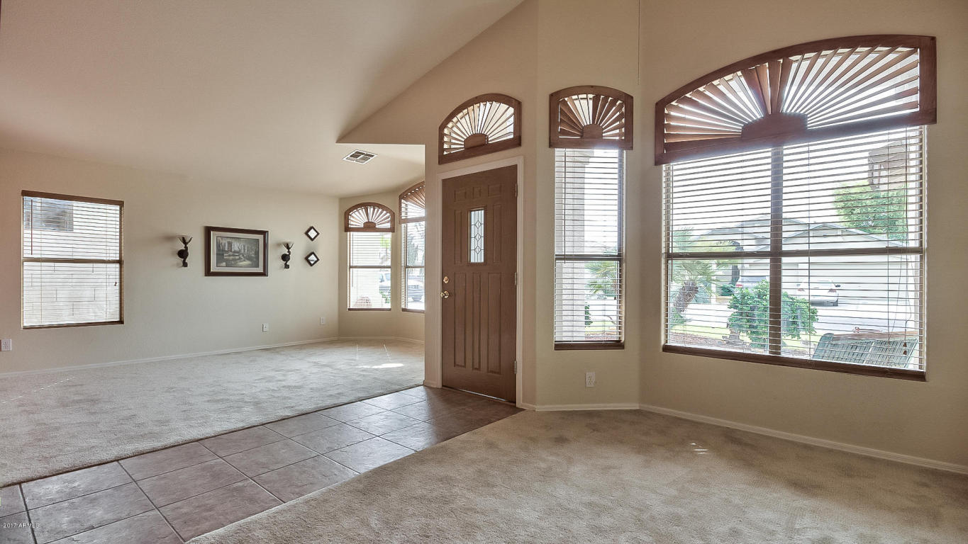 1128 E Betsy Ln, Gilbert, AZ 85296 photo 11