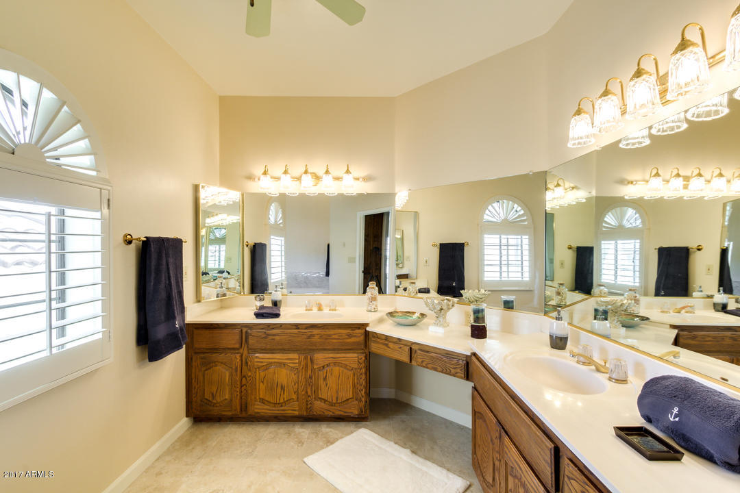 1700 E Lakeside Dr #31, Gilbert, AZ 85234 photo 13