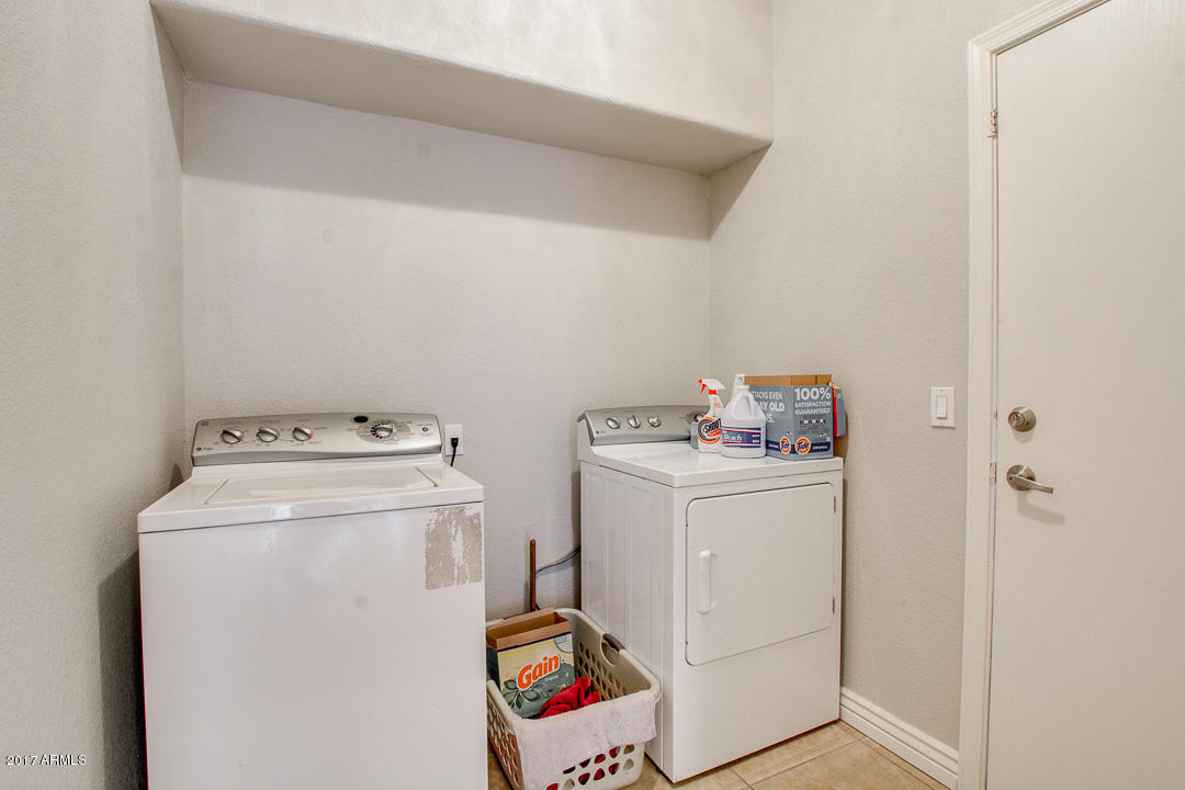 1012 E Washington Ave, Gilbert, AZ 85234 photo 31