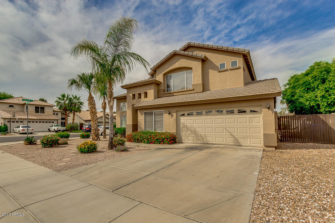1012 E Washington Ave, Gilbert, AZ 85234 photo 3