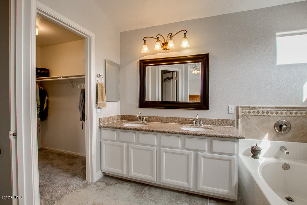 1012 E Washington Ave, Gilbert, AZ 85234 photo 21