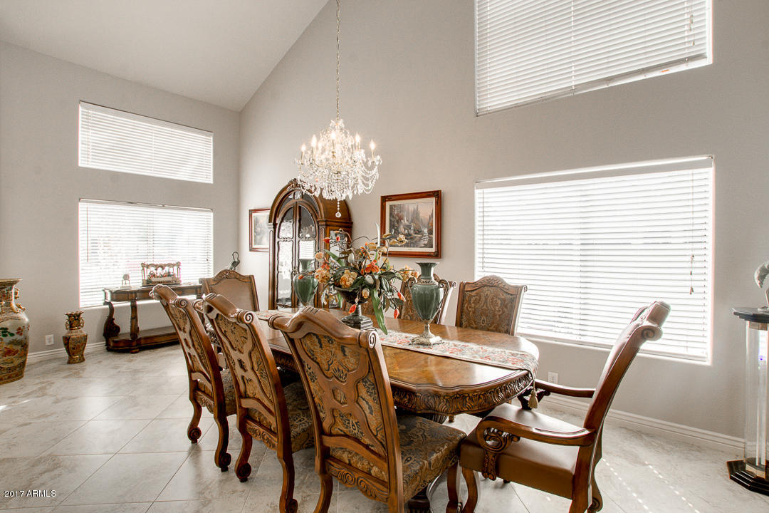 1012 E Washington Ave, Gilbert, AZ 85234 photo 5