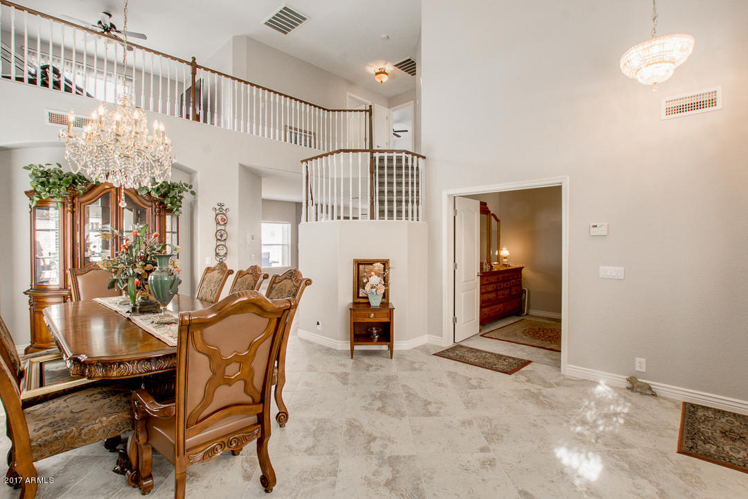 1012 E Washington Ave, Gilbert, AZ 85234 photo 8