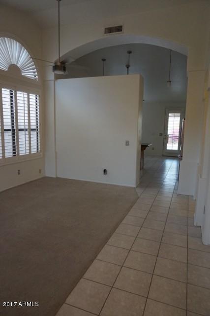 324 E Glenhaven Dr, Phoenix, AZ 85048 photo 11