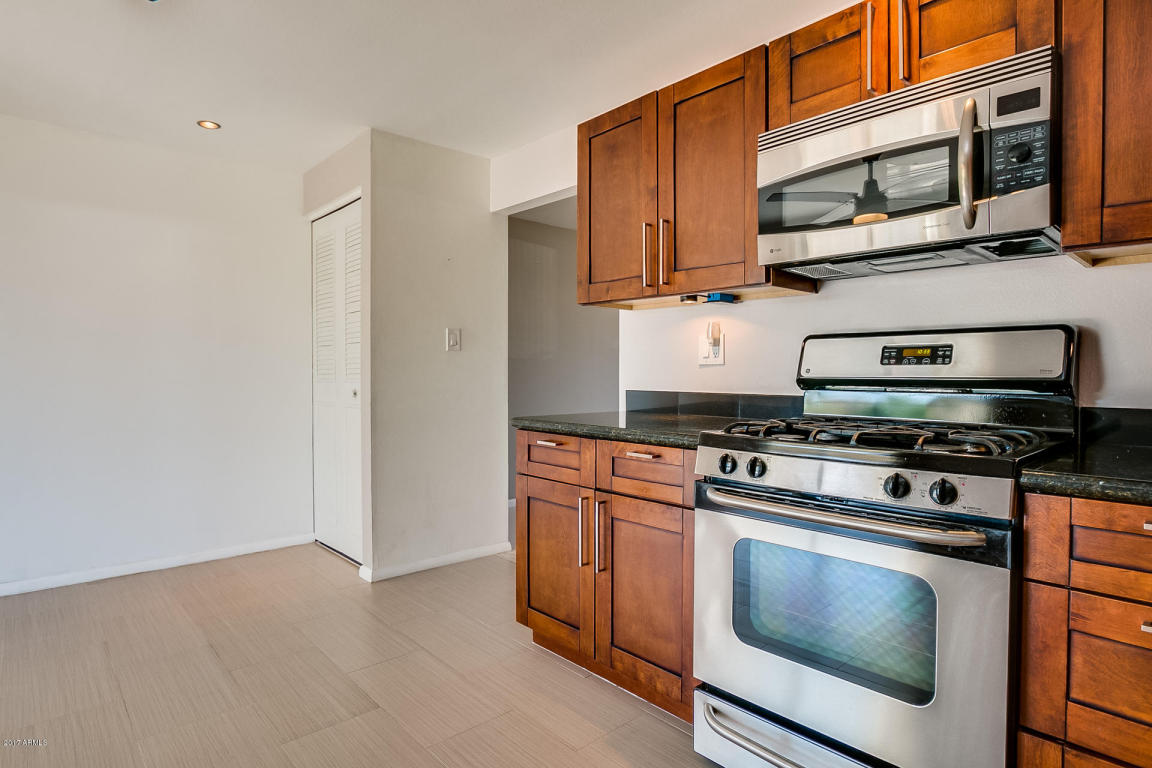 3521 E Voltaire Dr, Phoenix, AZ 85032 photo 8