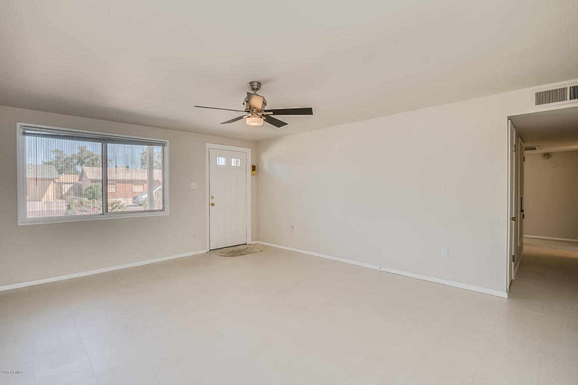 3521 E Voltaire Dr, Phoenix, AZ 85032 photo 3