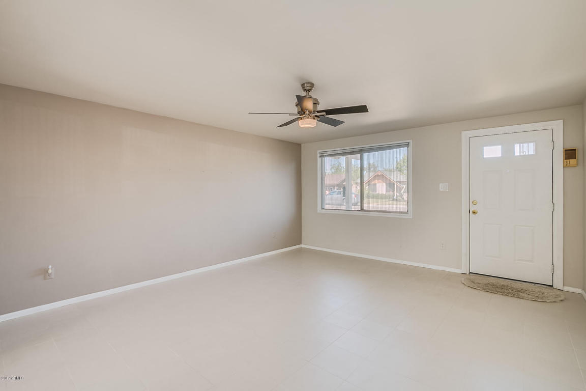 3521 E Voltaire Dr, Phoenix, AZ 85032 photo 4