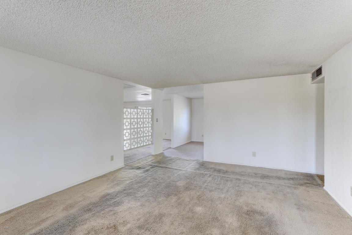 3560 E Gelding Dr, Phoenix, AZ 85032 photo 5