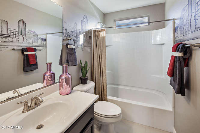 717 E Harwell Rd, Phoenix, AZ 85042 photo 5