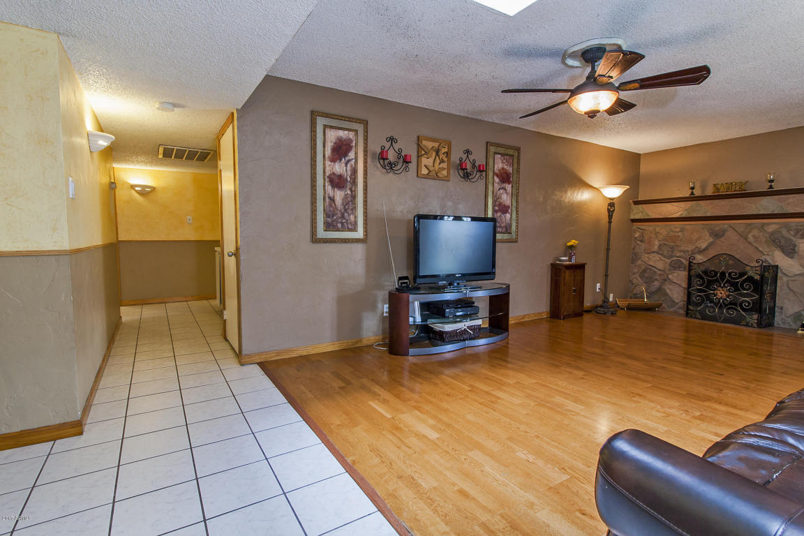 4815 N 63rd Dr, Phoenix, AZ 85033 photo 8